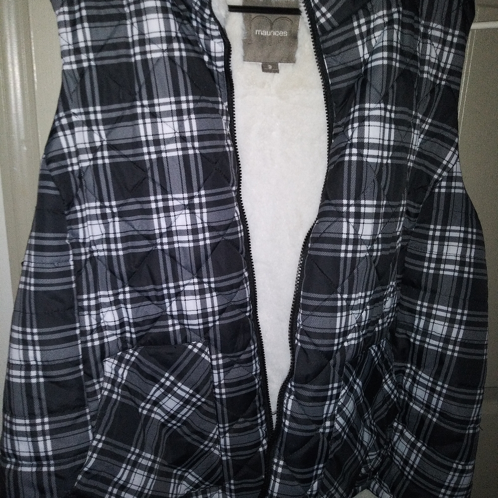 Woman's plus Vest